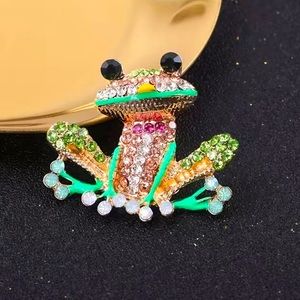 Vintage Frog Multicolor Sapphire Brooch Pin